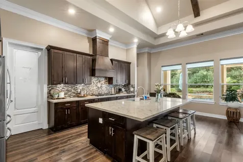 26214 Crown Court Montgomery TX 77316