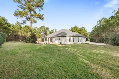 26214 Crown Court Montgomery TX 77316