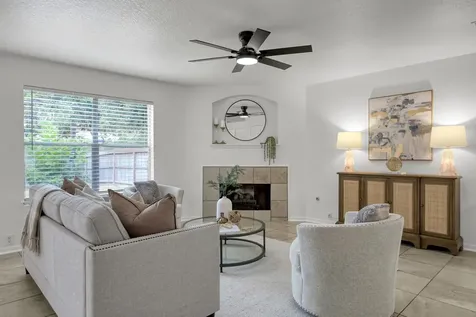 17602 S Summit Canyon Drive Houston TX 77095
