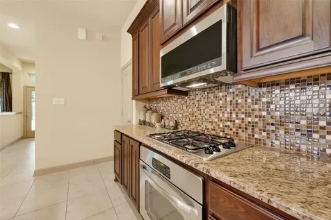 7118 Argonne Trail Sugar Land TX 77479