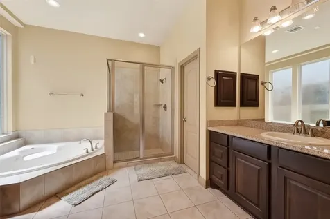 7118 Argonne Trail Sugar Land TX 77479
