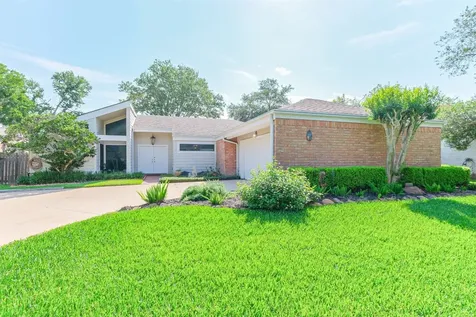 1007 Arrow Hill Road Houston TX 77077