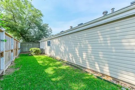 1007 Arrow Hill Road Houston TX 77077