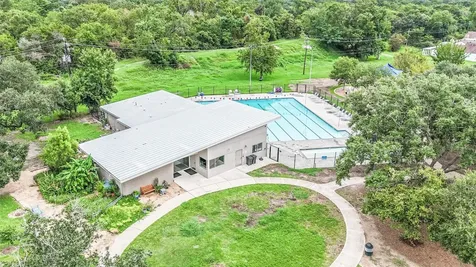 1007 Arrow Hill Road Houston TX 77077
