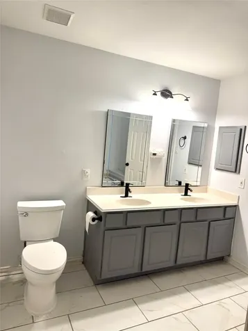 3002 Summerfield Ridge Court Sugar Land TX 77498