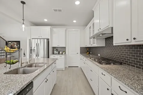 4702 Llano Loop Sugar Land TX 77479