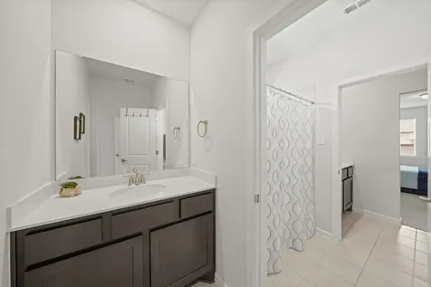 4702 Llano Loop Sugar Land TX 77479