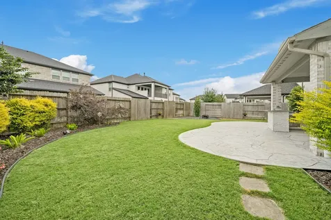 4702 Llano Loop Sugar Land TX 77479