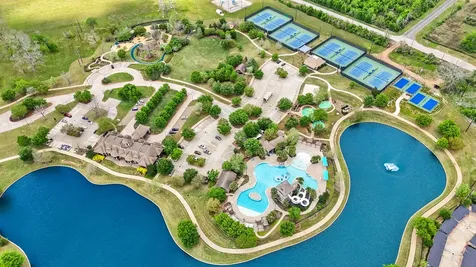 4702 Llano Loop Sugar Land TX 77479
