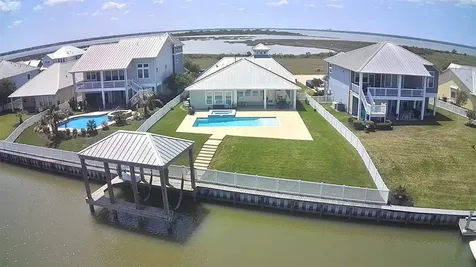 5313 Allen Cay Drive Texas City TX 77590
