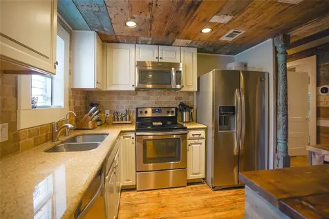 4003 Panola Drive Galveston TX 77554