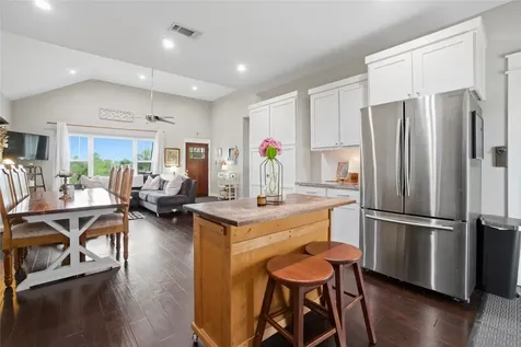 5037 Horseshoe Drive Anderson TX 77830