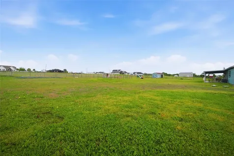 5037 Horseshoe Drive Anderson TX 77830