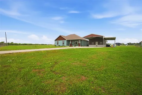 5037 Horseshoe Drive Anderson TX 77830