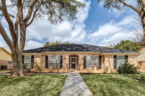 3502 Rolling Green Lane Missouri City TX 77459