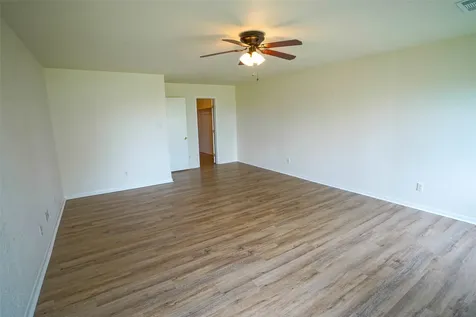 15989 State Highway 30 Richards TX 77873