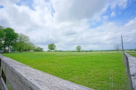 15989 State Highway 30 Richards TX 77873
