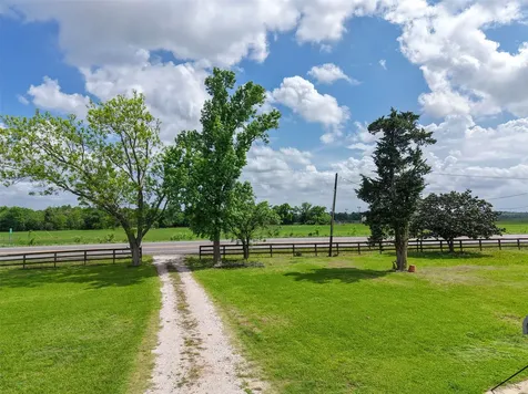 15989 State Highway 30 Richards TX 77873