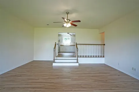 15989 State Highway 30 Richards TX 77873