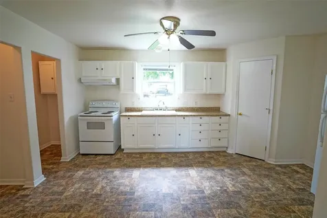 15989 State Highway 30 Richards TX 77873