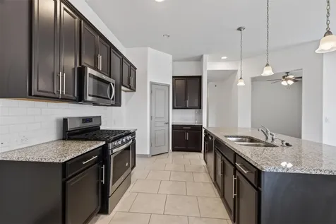 5202 Rue Dela Croix Drive Katy TX 77493