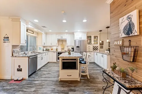 2409 W Settlers Way The Woodlands TX 77380