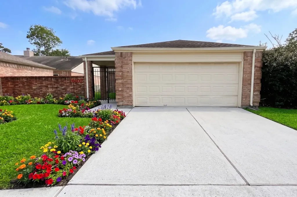 18527 Trail Bend Lane Houston TX 77084