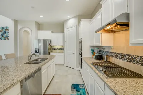 3077 Tradinghouse Creek Lane League City TX 77573