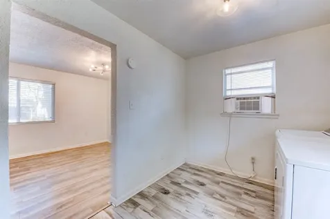 1604 Texas Street Alvin TX 77511