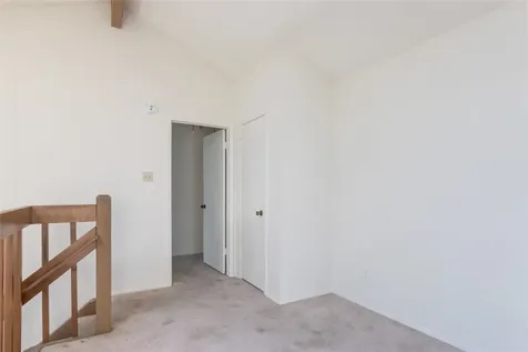 12227 Sandpiper Drive 122 Houston TX 77035