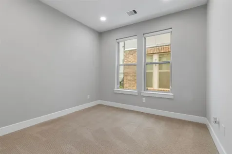 719 Schwartz Street Houston TX 77020