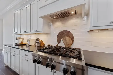 2221 Salt Grass Trail Conroe TX 77384