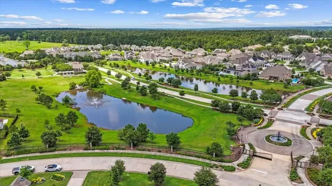 2221 Salt Grass Trail Conroe TX 77384