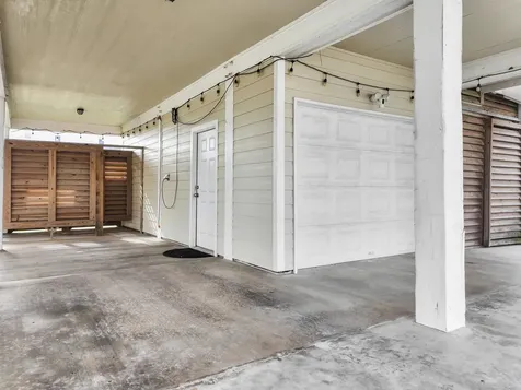 2946 Laguna Drive Crystal Beach TX 77650