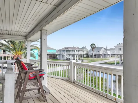 2946 Laguna Drive Crystal Beach TX 77650
