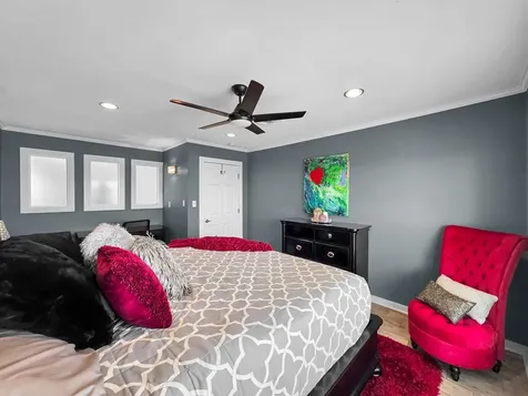 2946 Laguna Drive Crystal Beach TX 77650