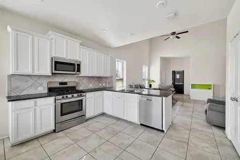 5015 Green Gate Trail Richmond TX 77469