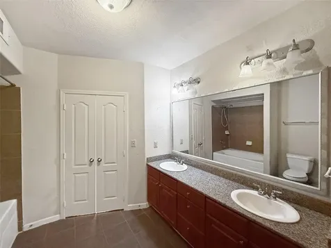 1711 Old Spanish Trail 240 Houston TX 77054