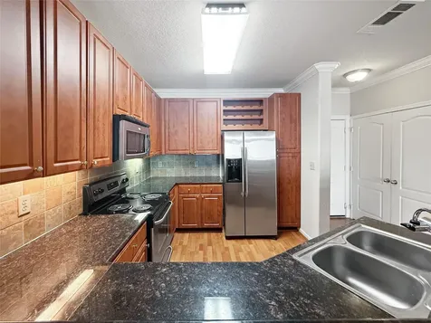 1711 Old Spanish Trail 240 Houston TX 77054