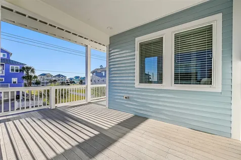 3839 Periwinkle Galveston TX 77554