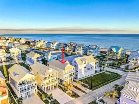 3839 Periwinkle Galveston TX 77554