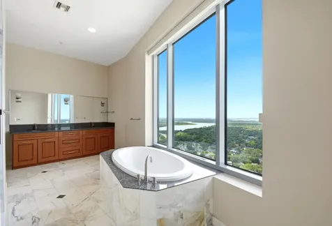 4821 E Nasa Parkway P4 Seabrook TX 77586