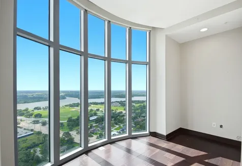 4821 E Nasa Parkway P4 Seabrook TX 77586