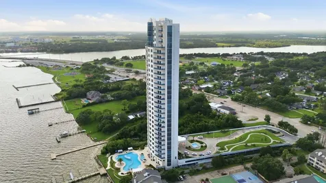 4821 E Nasa Parkway P4 Seabrook TX 77586