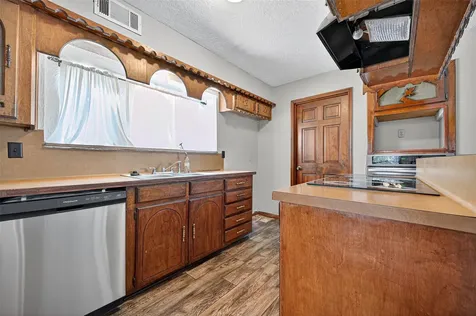 5414 Spanish Oak Drive Houston TX 77066
