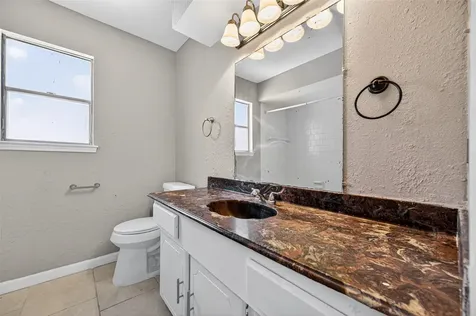 5414 Spanish Oak Drive Houston TX 77066