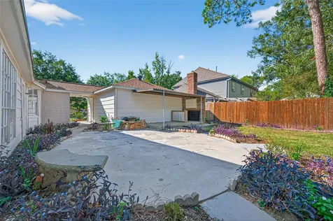 5414 Spanish Oak Drive Houston TX 77066