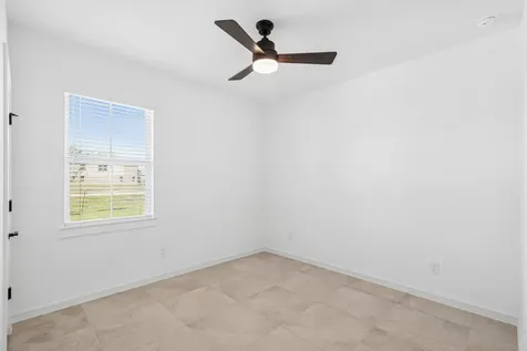 213 Dunovant Drive Sealy TX 77474