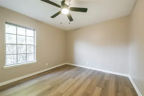 2824 Briarhurst Drive 24 Houston TX 77057