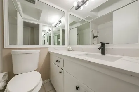 2824 Briarhurst Drive 24 Houston TX 77057